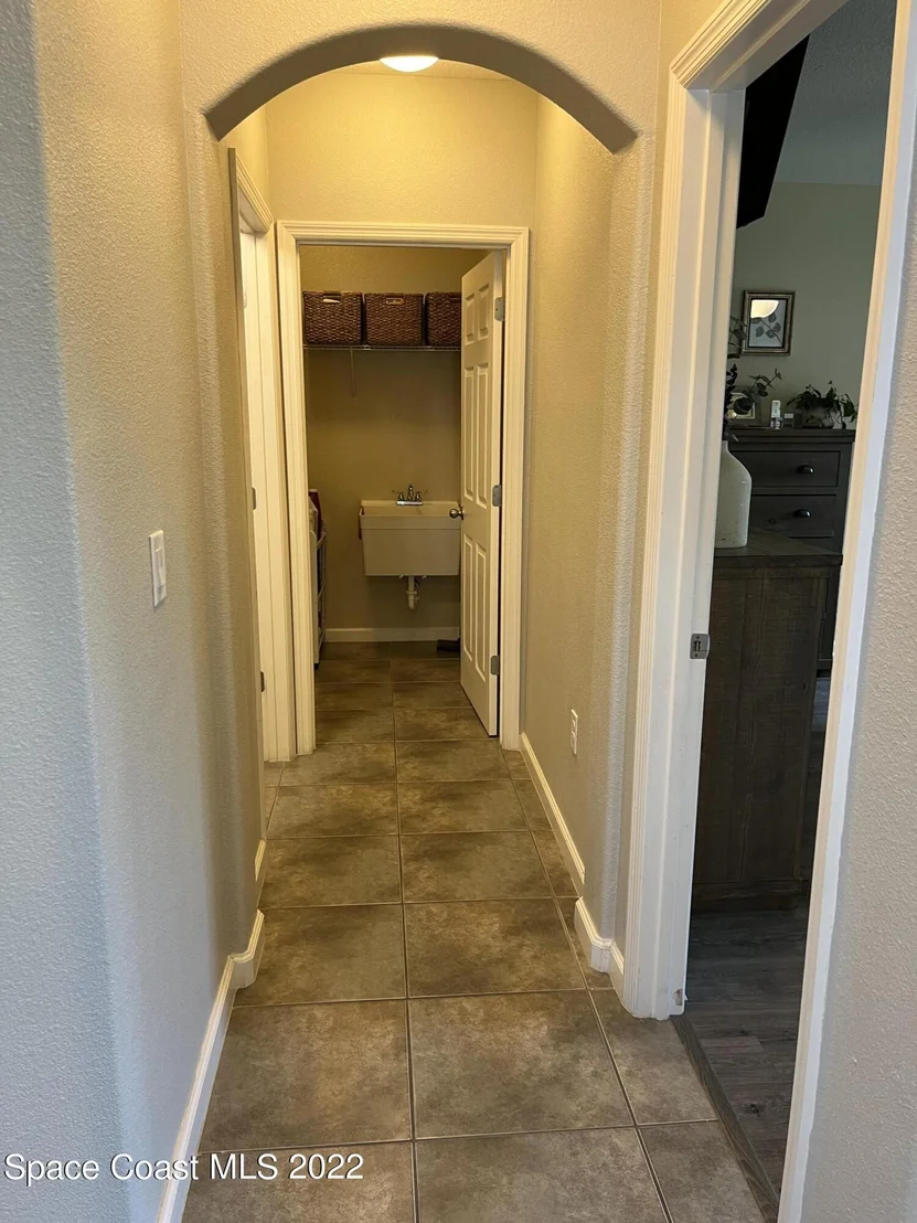 Photo of 800 Fiddleleaf Circle