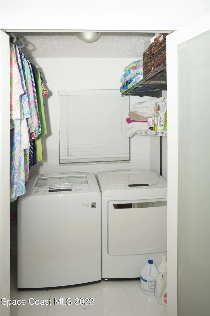 Photo of 968 Pelican Lane