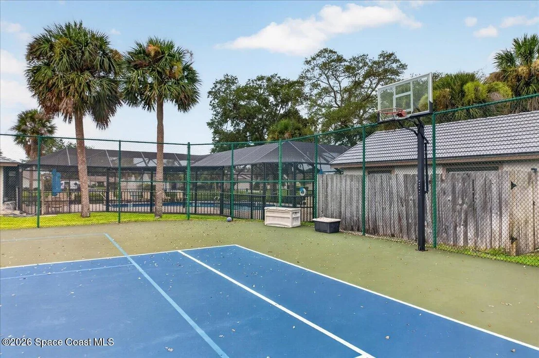Photo of 340 Oak Haven Drive