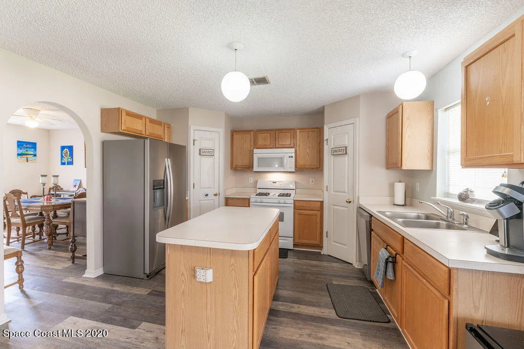 Photo of 3868 La Flor Drive