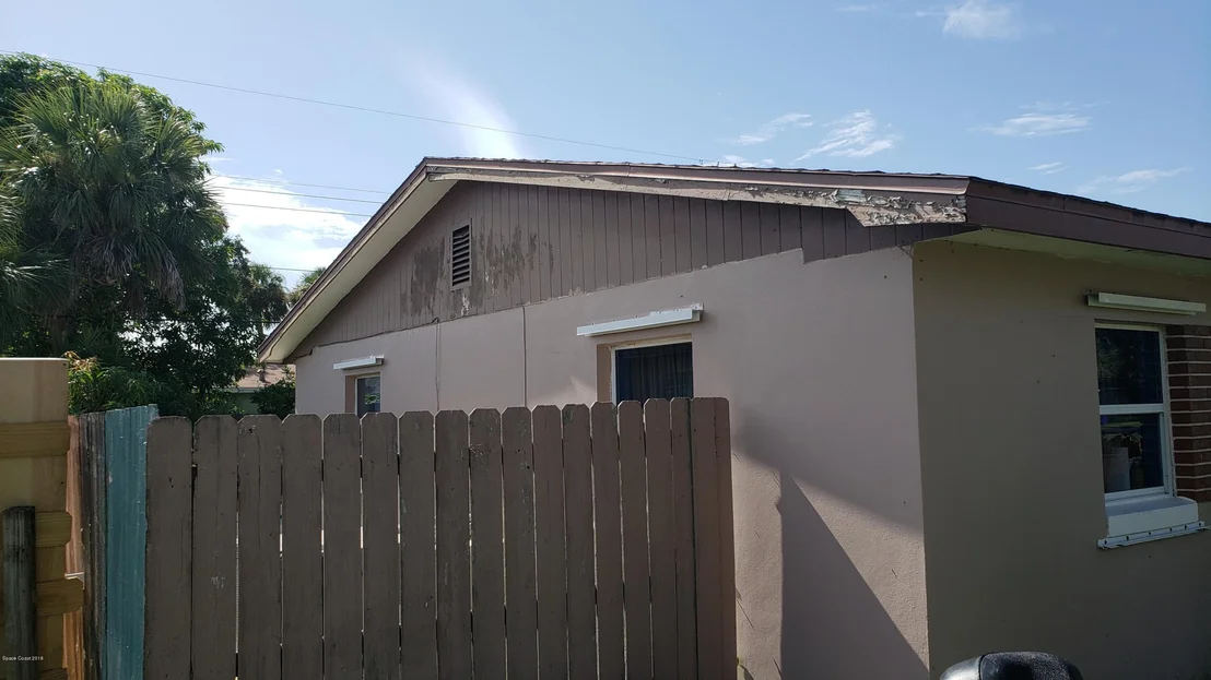 Photo of 1044 Pompano Drive