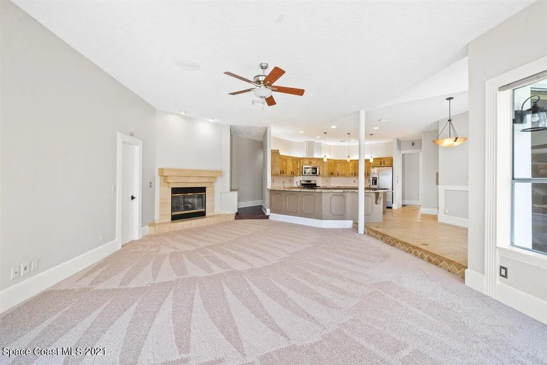 Photo of 680 Falcon Drive