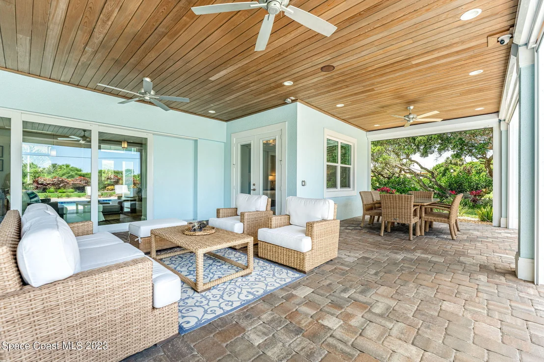 Photo of 6231 Windward Lane