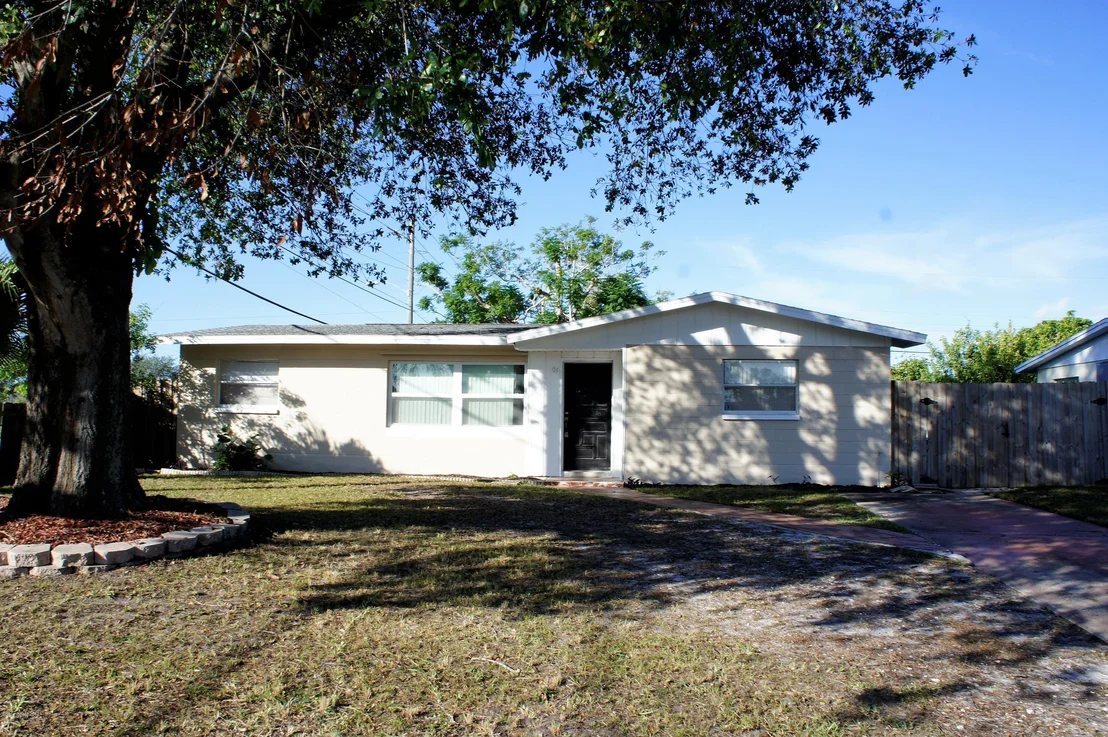 Photo of 1346 Arnold Drive