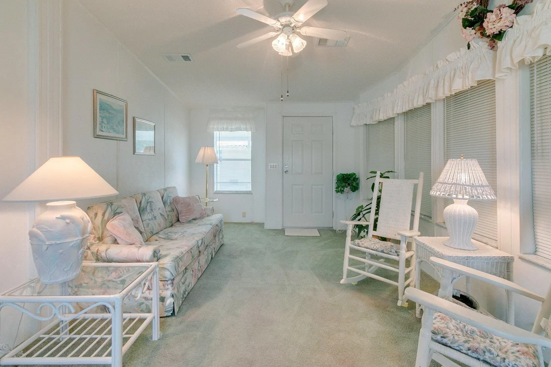 Photo of 7565 Blackhawk Road