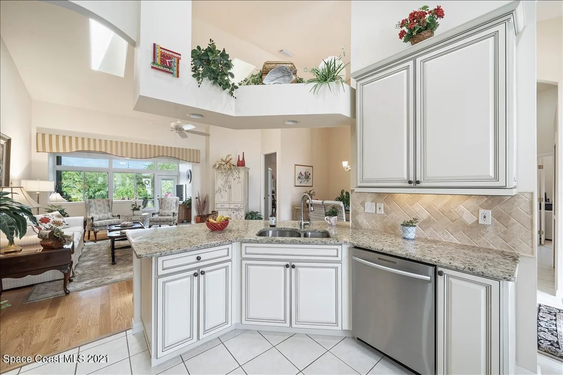 Photo of 408 Renaissance Avenue