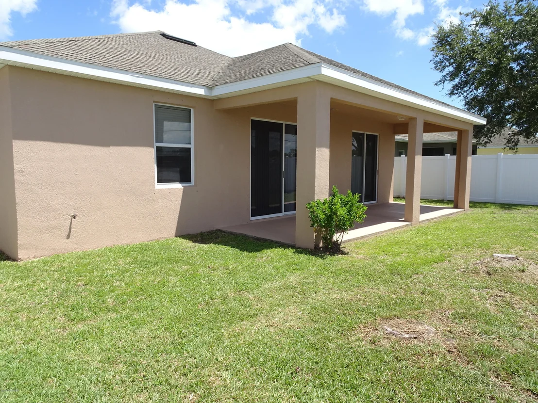 Photo of 2270 Bridgeport Circle