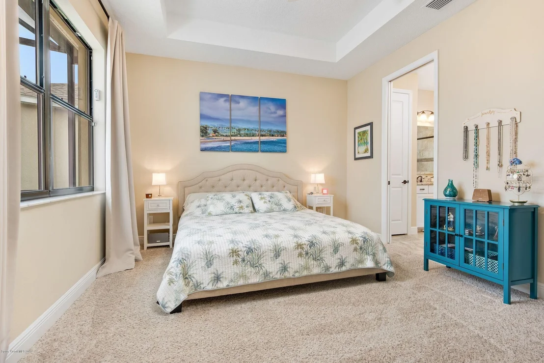 Photo of 7457 Bluemink Lane