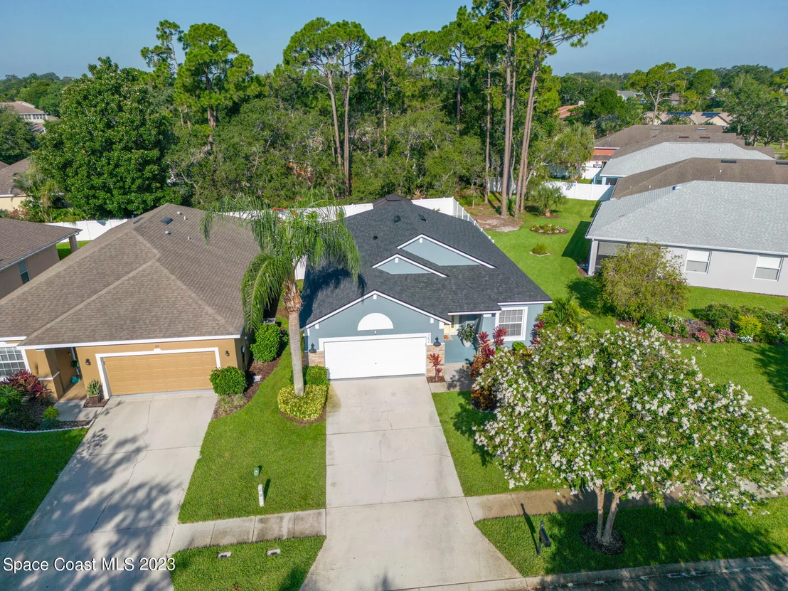 Photo of 362 Waterside Circle