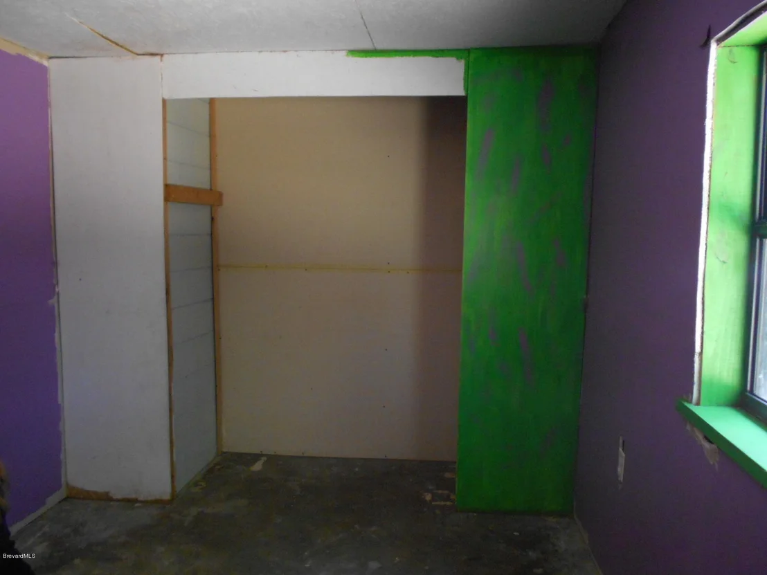 Photo of 84 NW Irwin Avenue