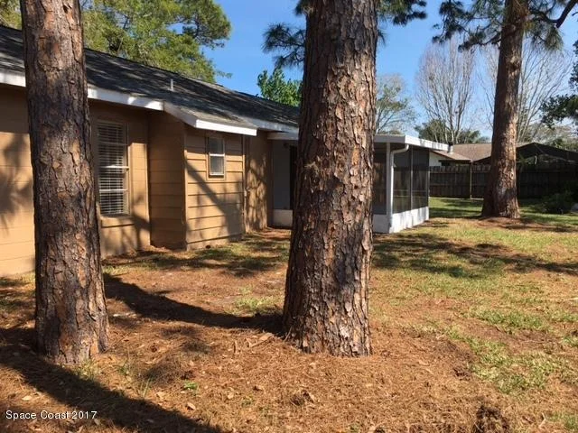 Photo of 6460 Manila Drive