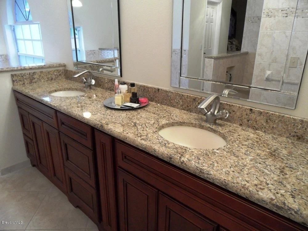 Photo of 2637 Lowell Circle