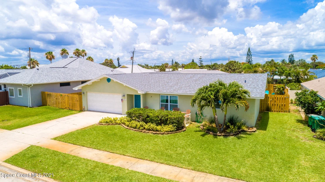 Photo of 680 Poinsetta Drive