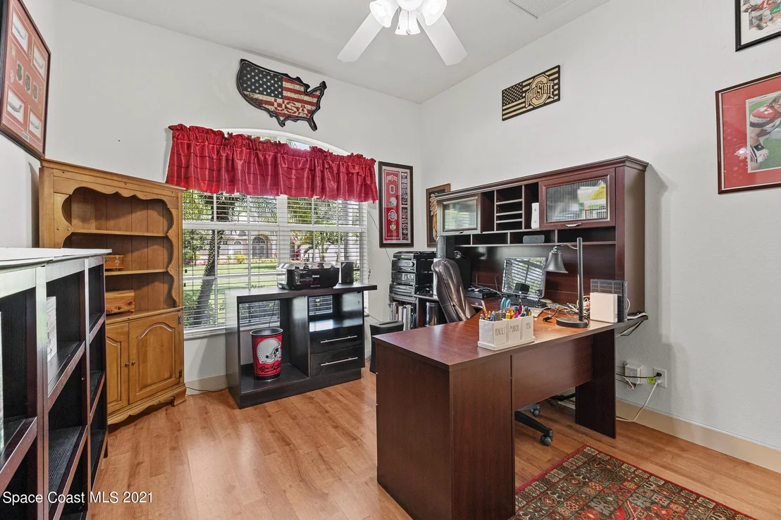 Photo of 170 Ridgemont Circle SE