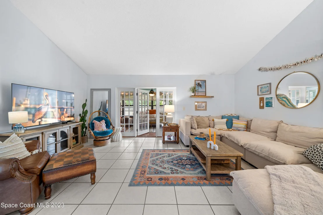 Photo of 418 Myrtlewood Road