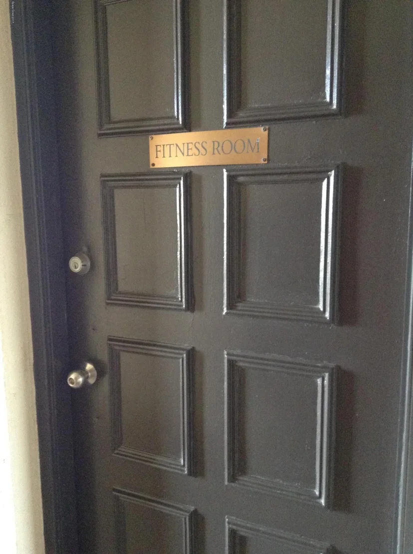 Photo of Unit 412 at 1025 Rockledge Drive