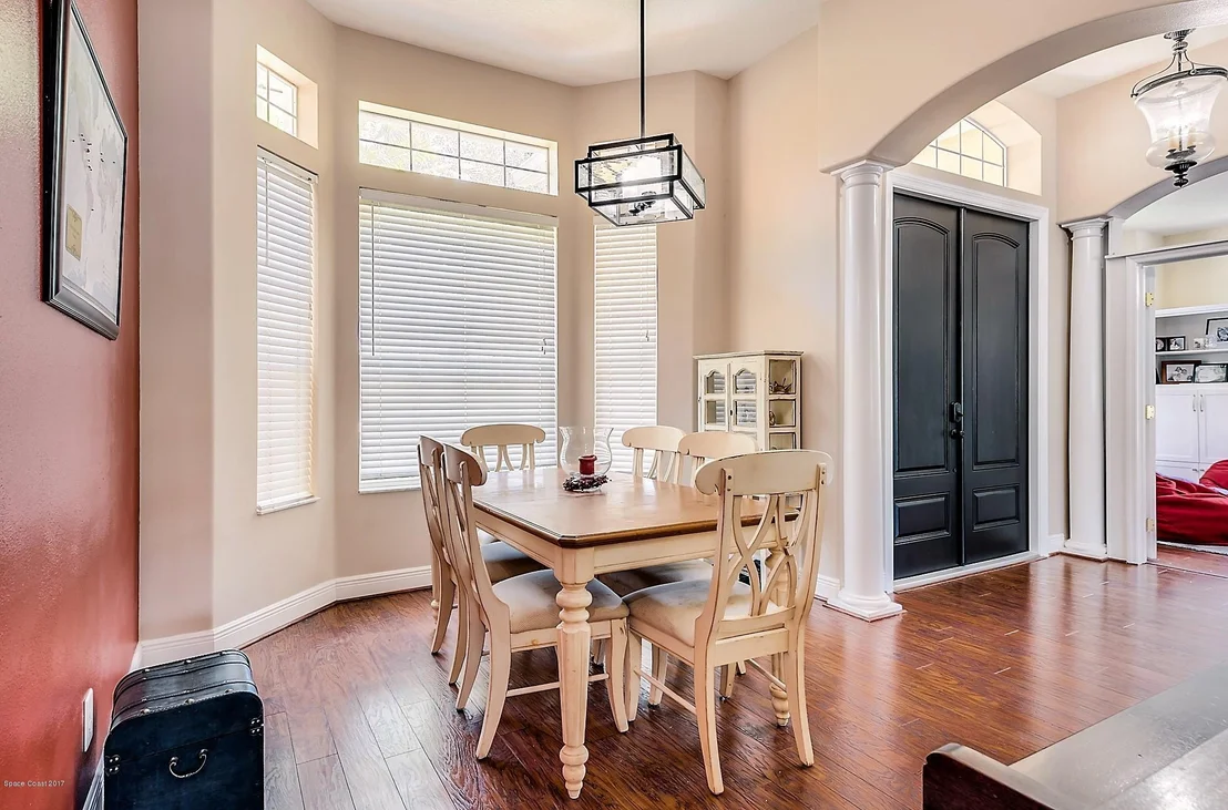 Photo of 1611 Whitman Drive