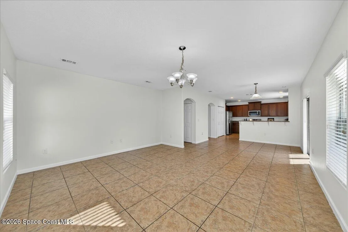 Photo of 1545 Litchfield Drive