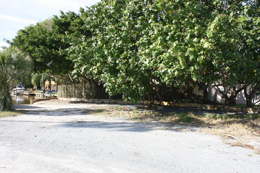 Photo of 115 Esther Drive