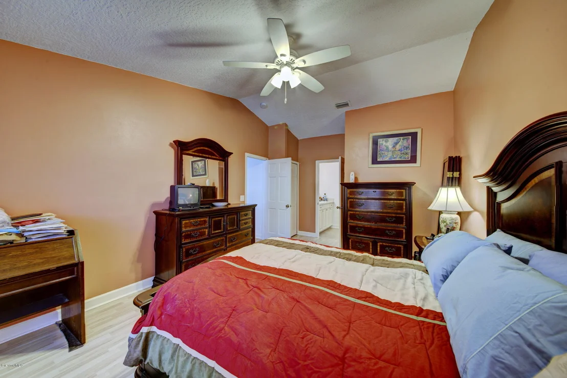 Photo of 1233 WEEPING WILLOW Lane