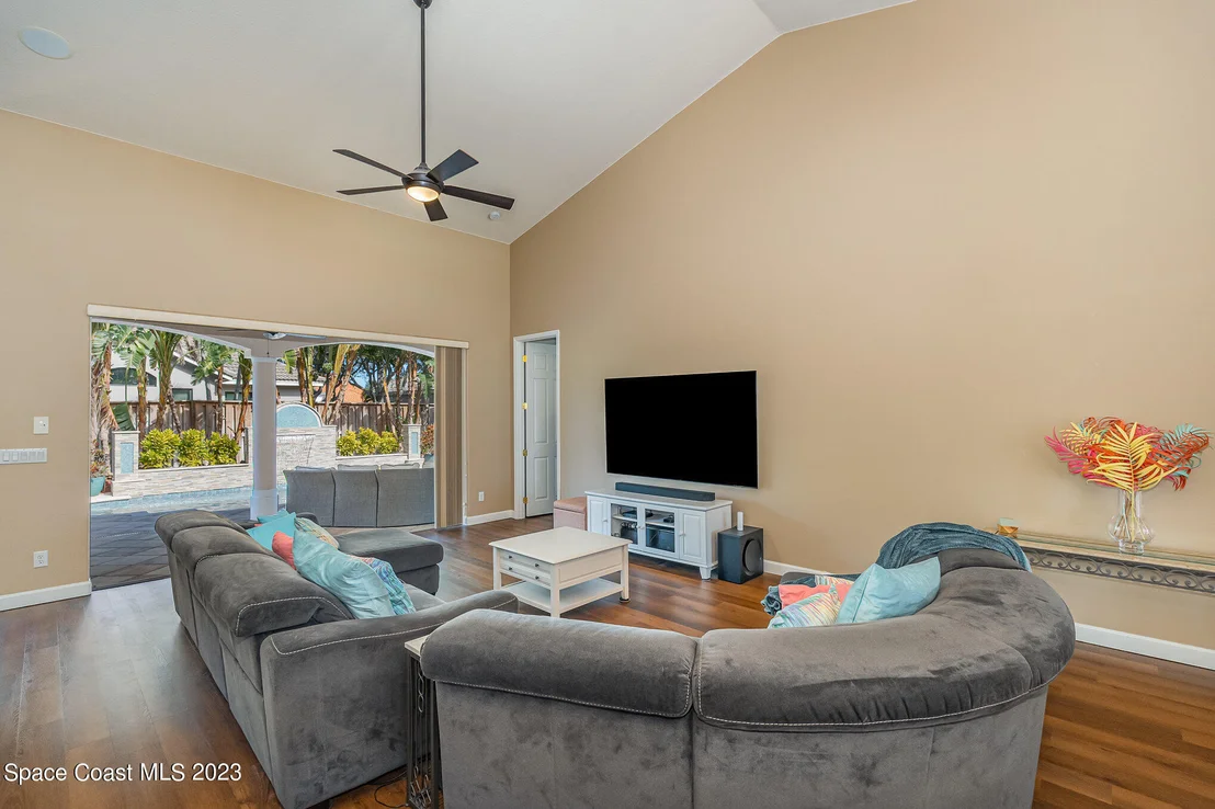 Photo of 426 Southampton Drive