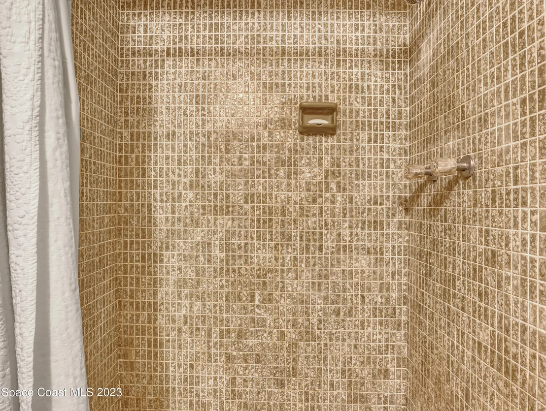 Photo of 3648 Magoon Avenue