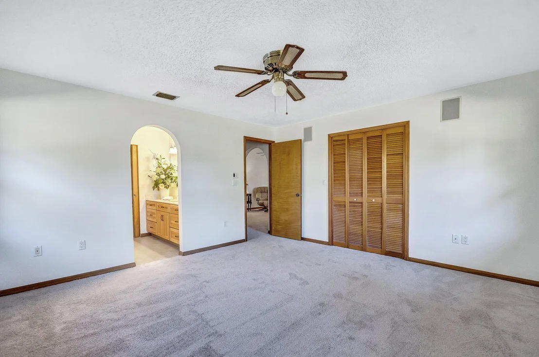 Photo of 1810 Laurel Oak Drive