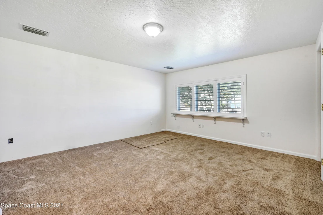 Photo of 3429 Gran Avenue NE