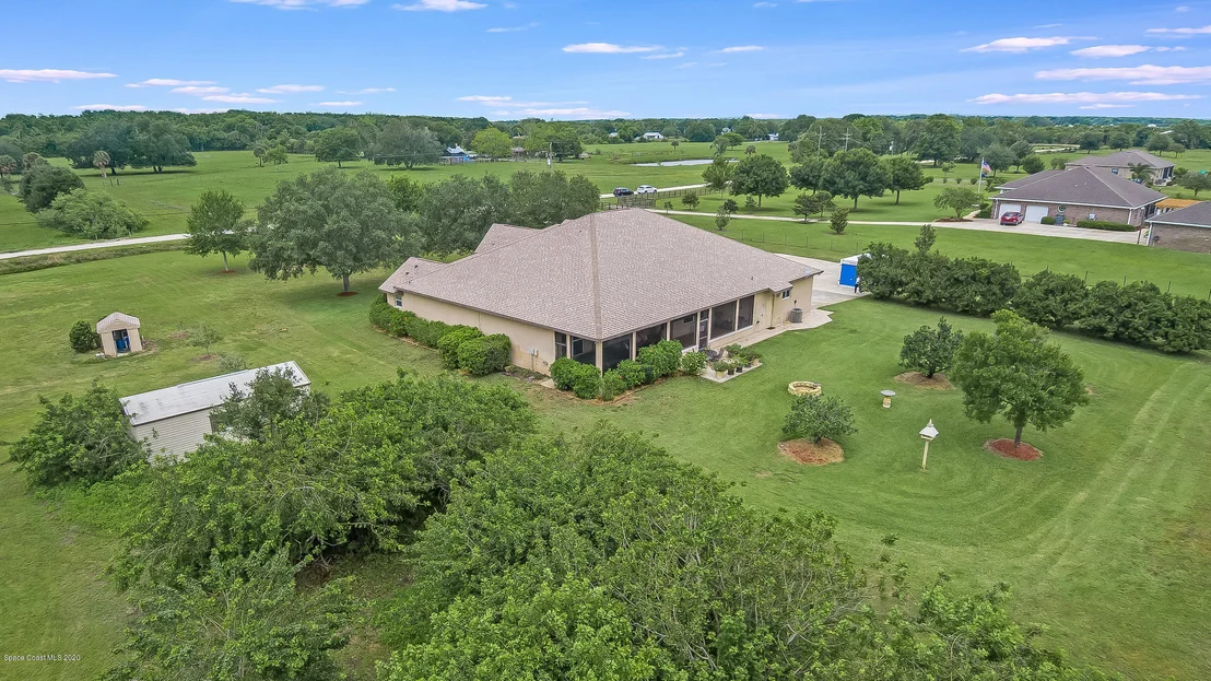 Photo of 4135 Hammock Road