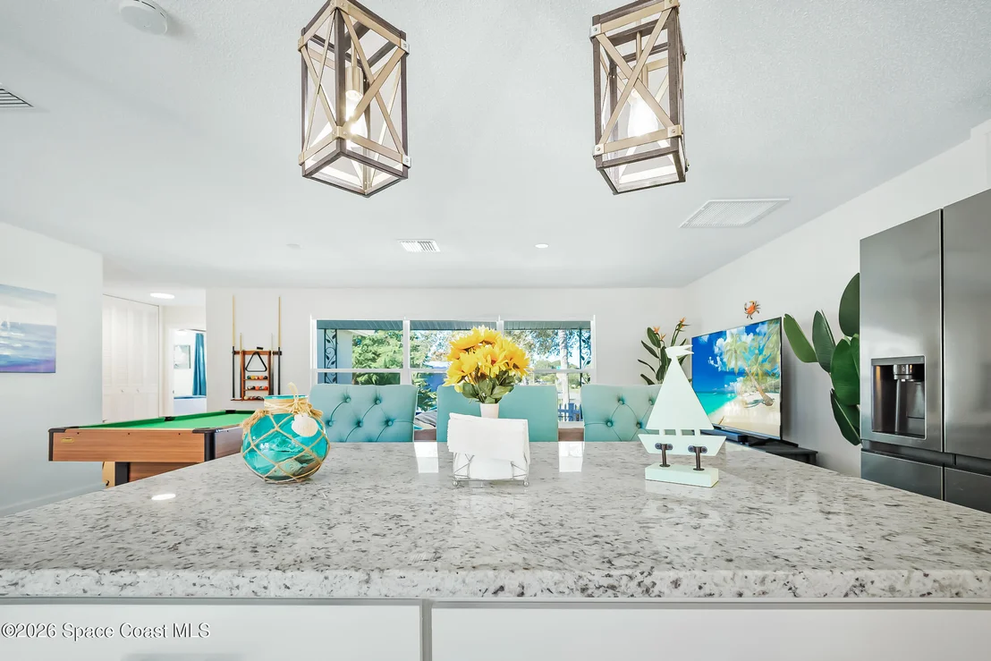 Photo of 557 Ixora Drive