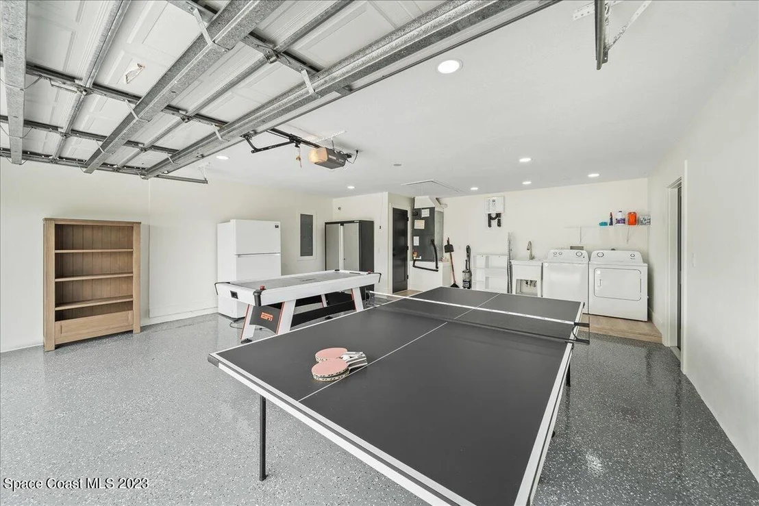 Photo of 2225 Abalone Avenue