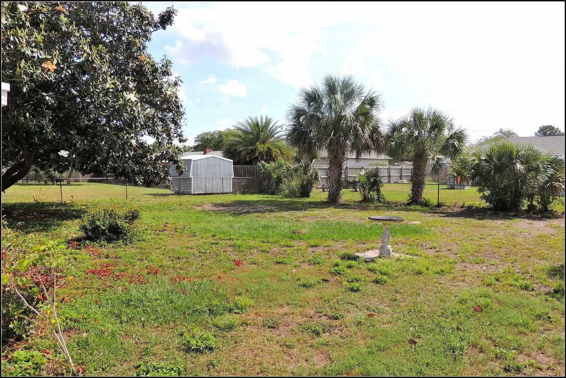 Photo of 6527 Pleasant Avenue