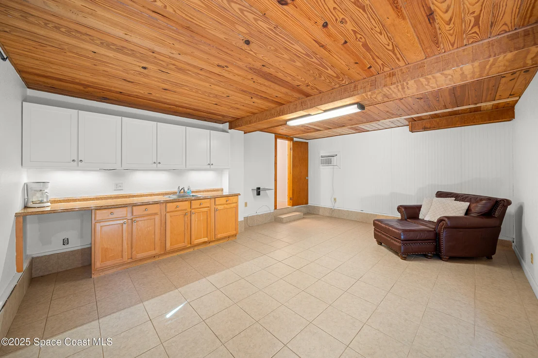 Photo of 1887 Rockledge Drive