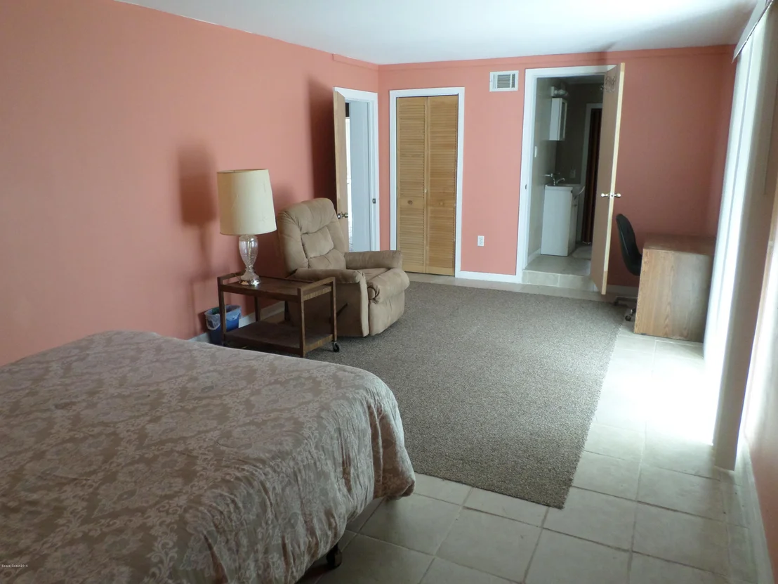 Photo of 309 Iris Street