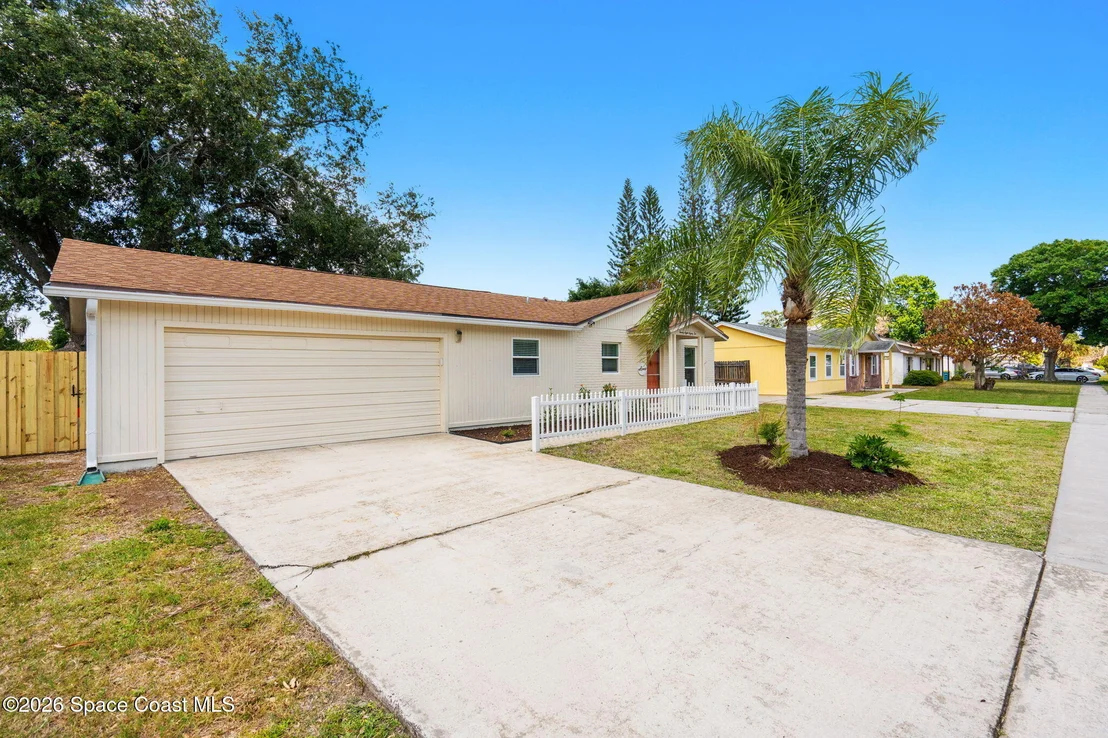 Photo of 2882 Pennington Place