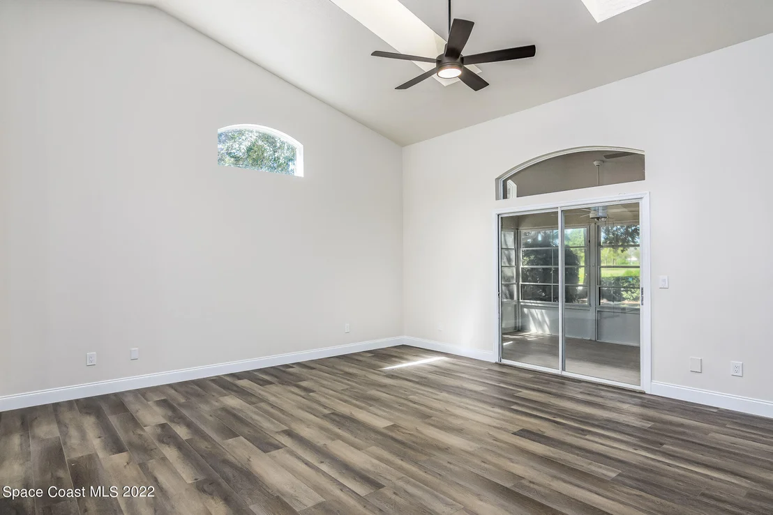 Photo of 480 Prestwick Court