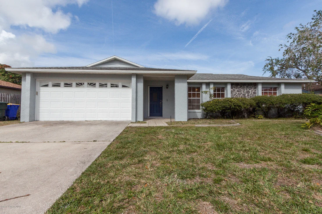 Photo of 1020 Sycamore Drive