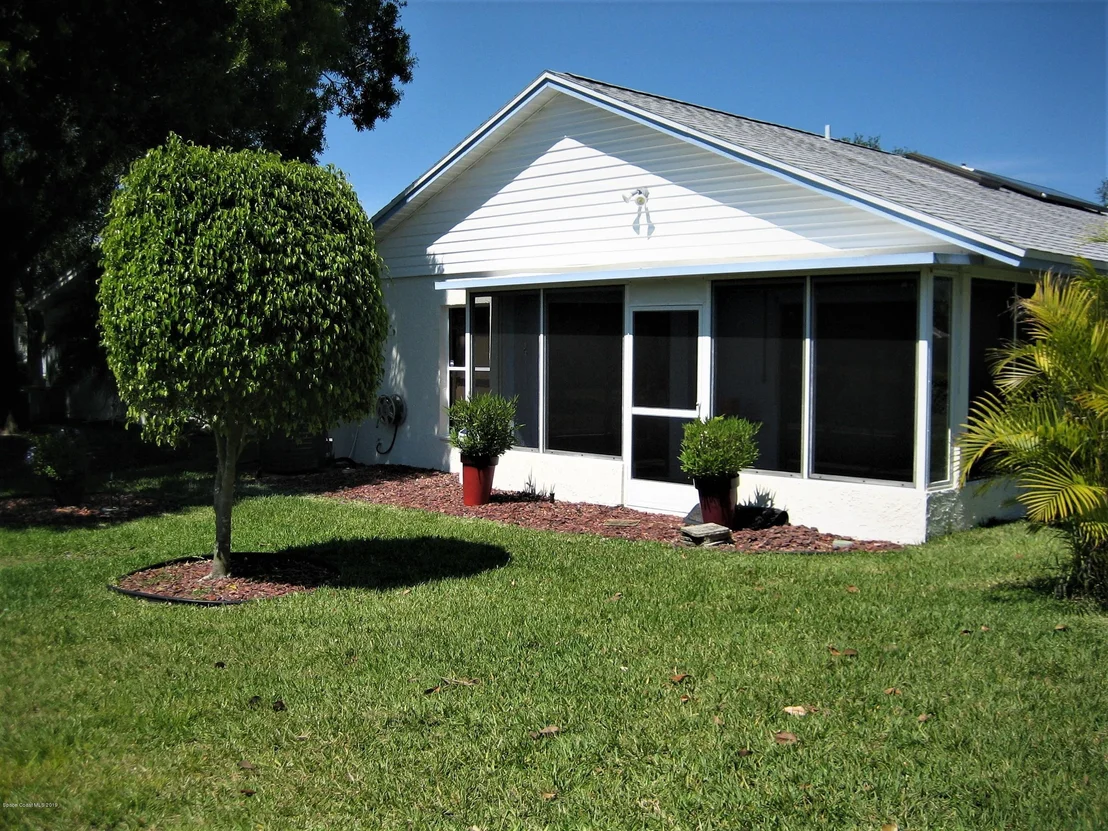 Photo of 327 Myrtlewood Road
