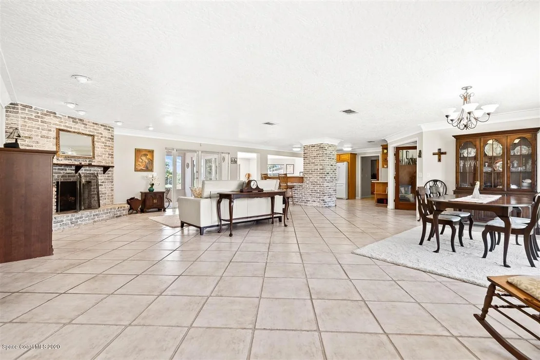 Photo of 2359 Brookside Way