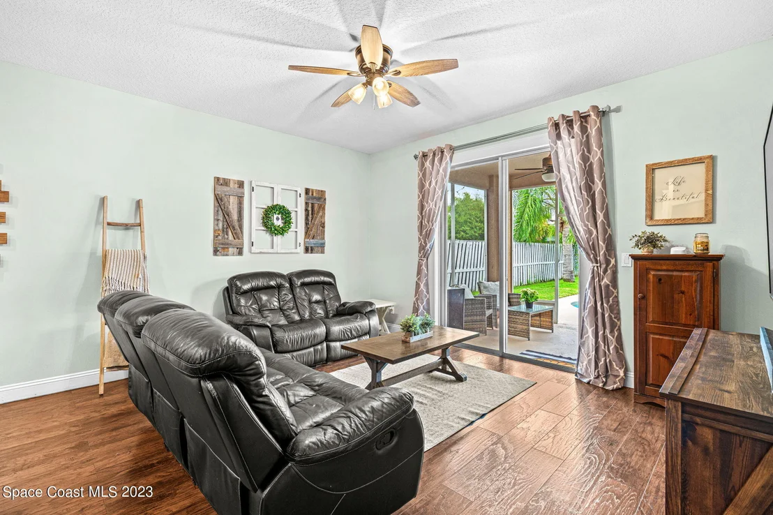 Photo of 5916 Indigo Crossing Drive