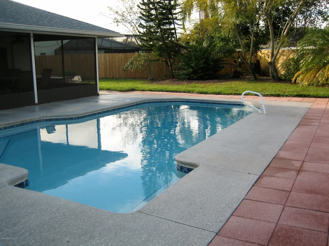 Photo of 1185 Sunnybrook Lane