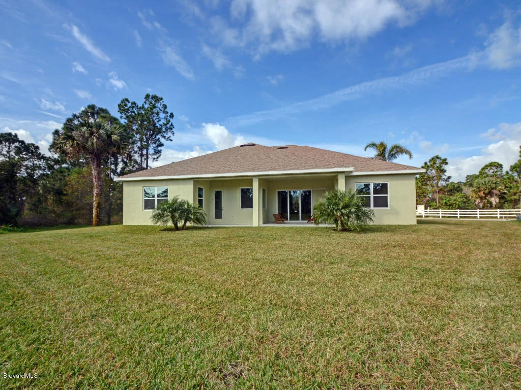 Photo of 6020 Indiangrass Drive