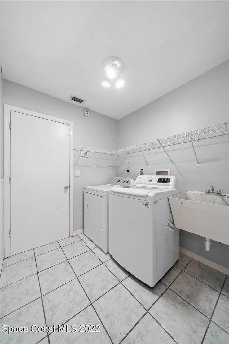 Photo of 1057 Red Bud Circle