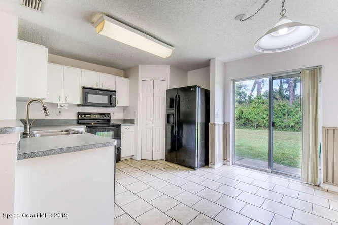 Photo of 7250 Export Avenue