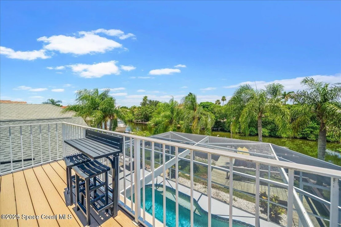 Photo of 489 Lanternback Island Drive