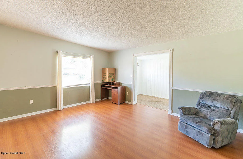 Photo of 28 W Azalea Circle