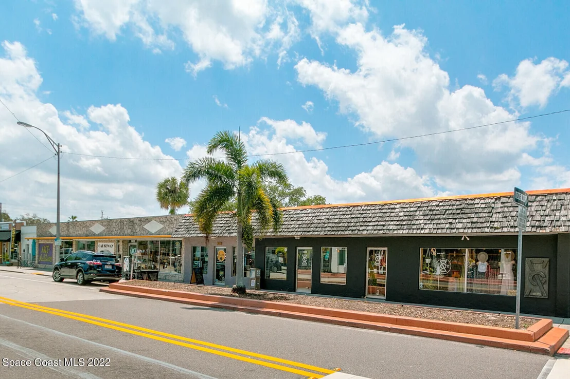 Photo of 505 Coral Drive