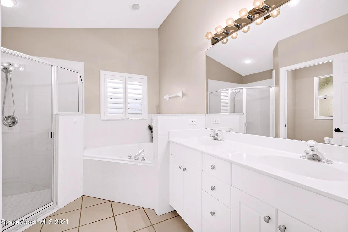 Photo of 1835 Ficus Point Drive
