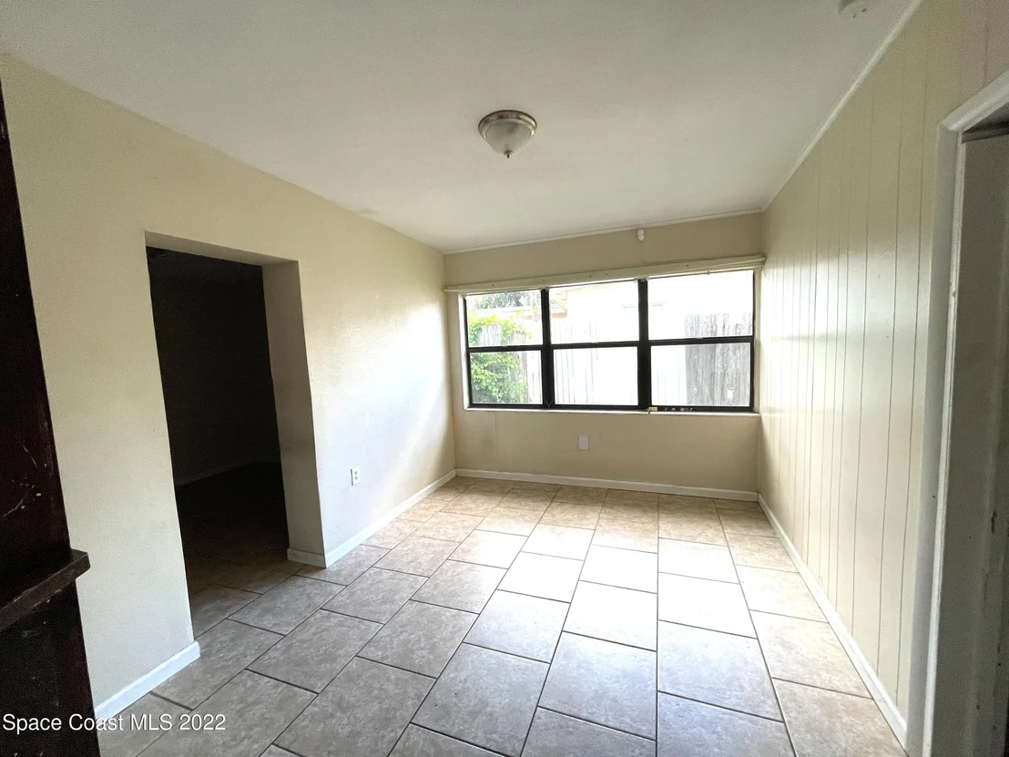 Photo of 313 Churchill Drive