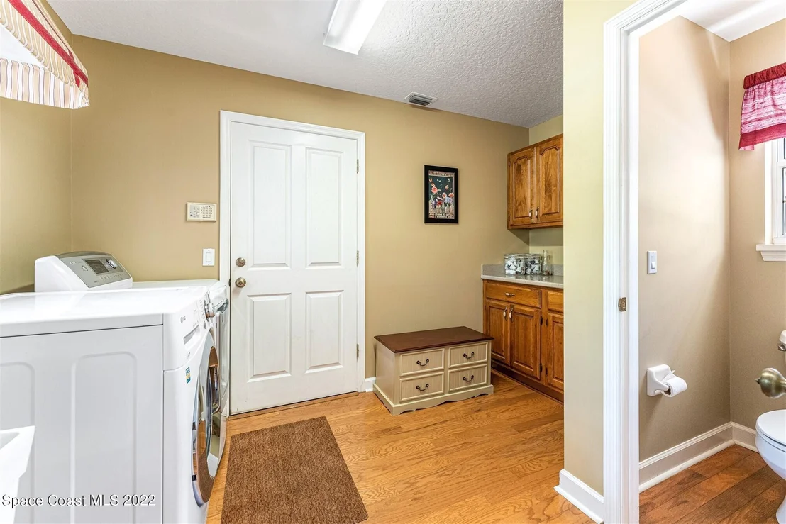 Photo of 4161 Mockingbird Drive